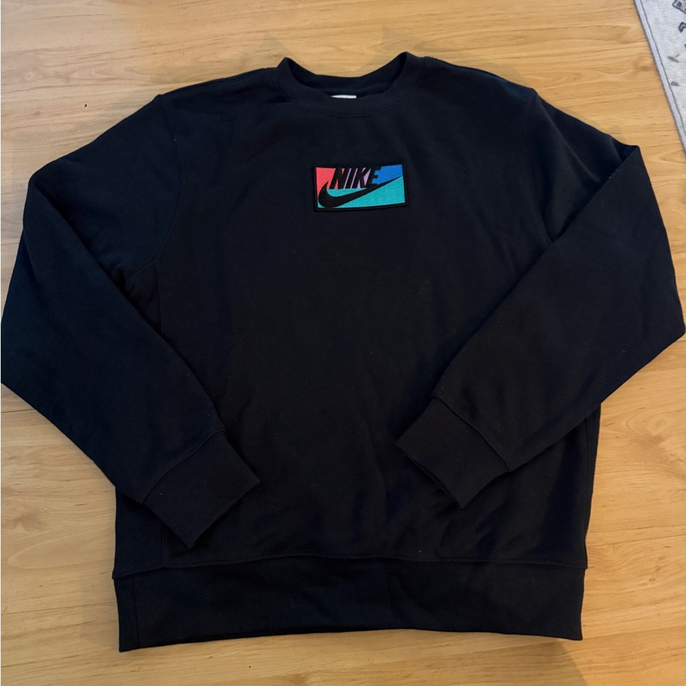 Nike Men's Black Crewneck
